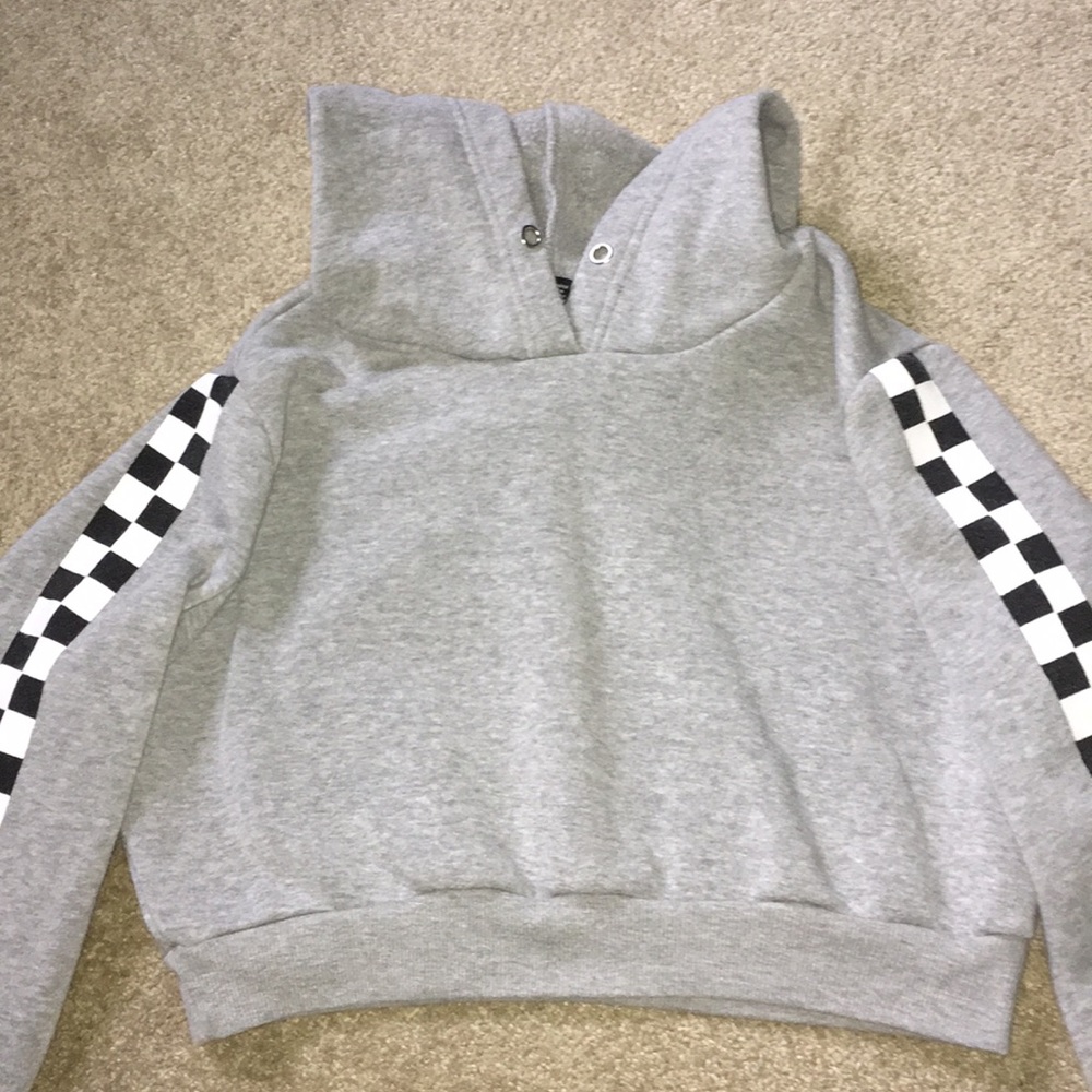 Rue 21 Cropped Checkered Hoodie
